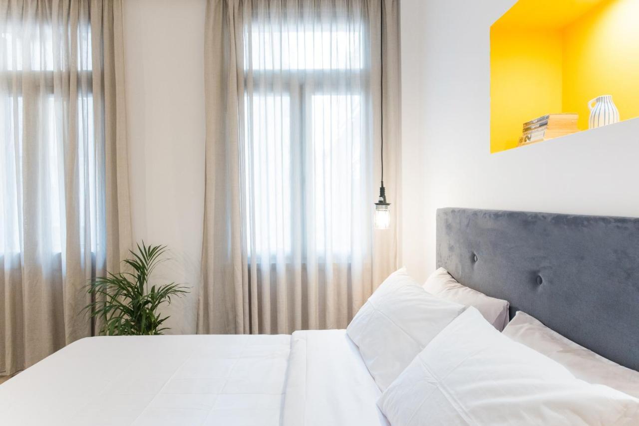 Monk Monastiraki Suites Atenas Exterior foto